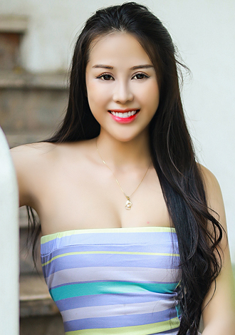 Date the member of your dreams: Giang(Julia), from Vietnam member